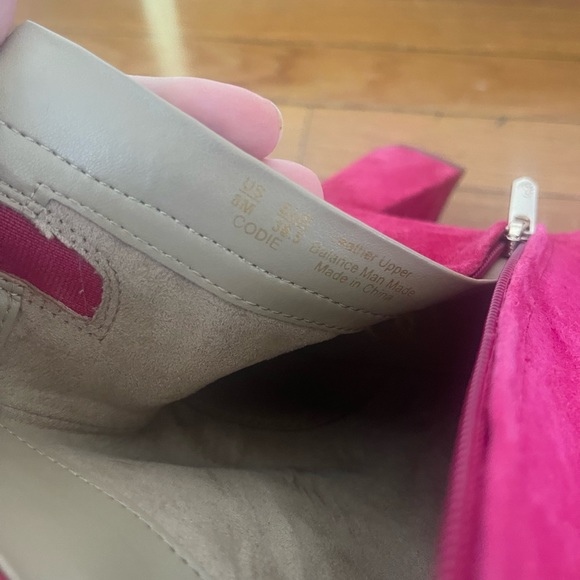 Sam Edleman Codie Pink Booties - Picture 4 of 6